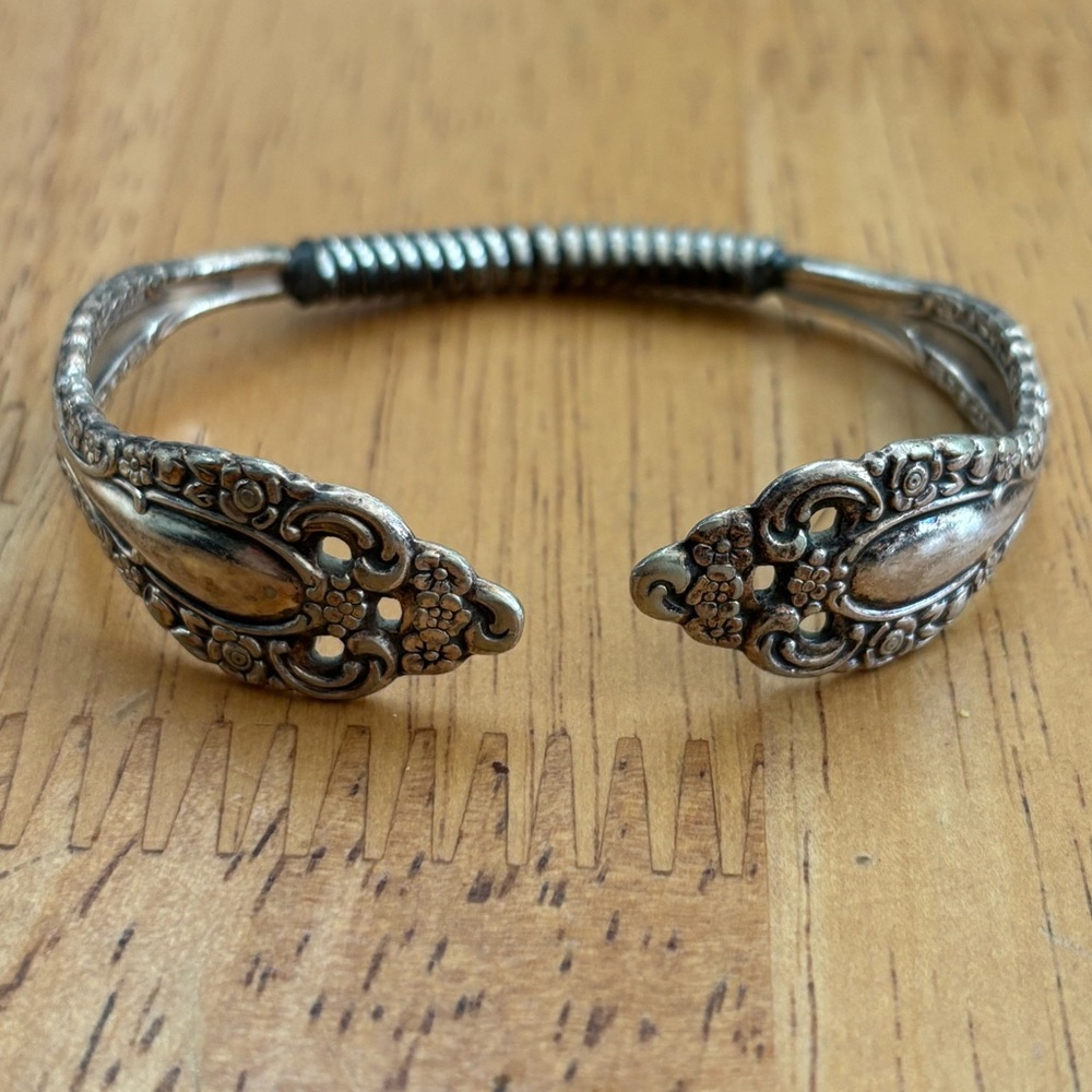 Vintage silver tone stretch spoon bracelet